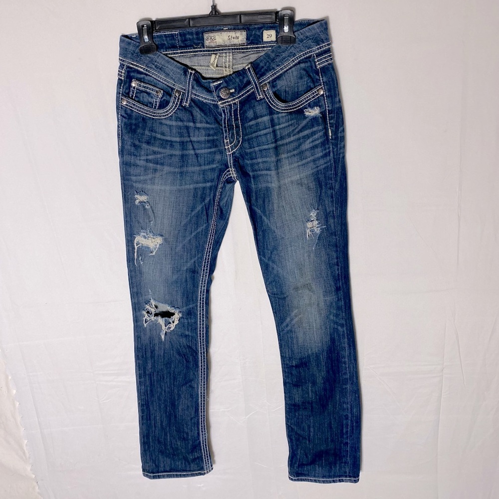 BKE Denim Stella Straight Distressed Med Wash Low Rise Straight Leg Jeans 29